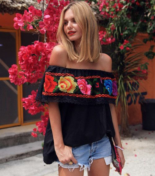 tendencia-ciganinha-blusa-ombro-a-ombro-de-fora-decote-ombros-moda-trend-off-shoulder-2