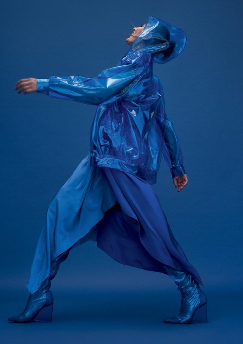 plástico-transparente-holográfico-hit-da-temporada (13)