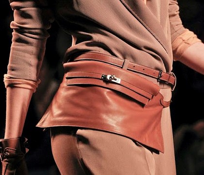 trend-alert-pochete-look-chique (12)
