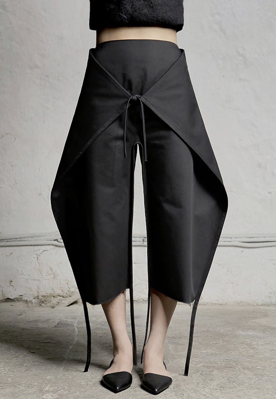 nihilism-dzhus-autumn-winter-2016-conceptual-fashion-ukraine_dezeen_936_3