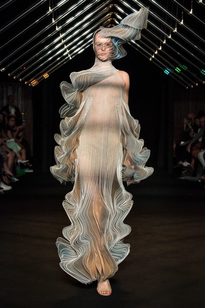 iris-van-herpen-fashion-design-hiver-2019 (13)
