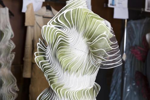 iris-van-herpen-fashion-design-hiver-2019 (5)