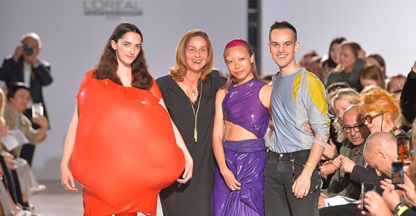 Fredrik-Tjaerandsen-bubble-clothes-wtf (5)