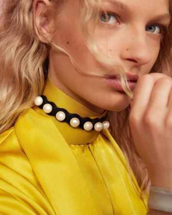 tendências-pérolas-detalhes-e-acessórios-trend-alert (17)