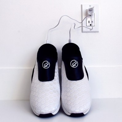 glow-o-tenis-que-brilha-e-serve-para-todos-os-momentos-wtf (4)