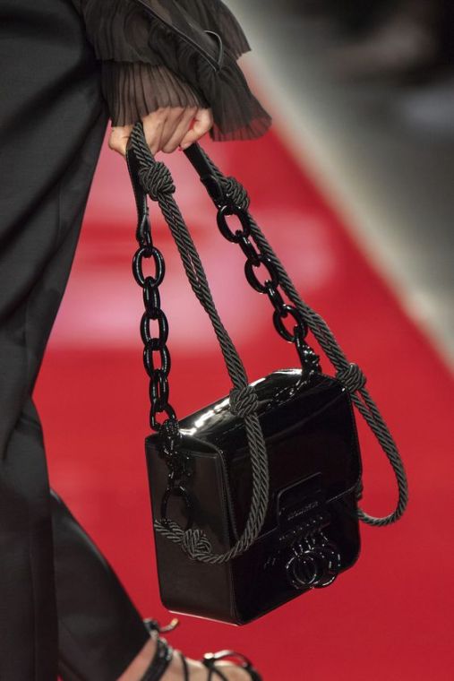 bolsas-estruturadas-geometricas-tendencia-inverno-2020 (2)