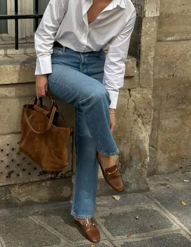 calça jeans reta é a melhor opção easy&nbsp;chic